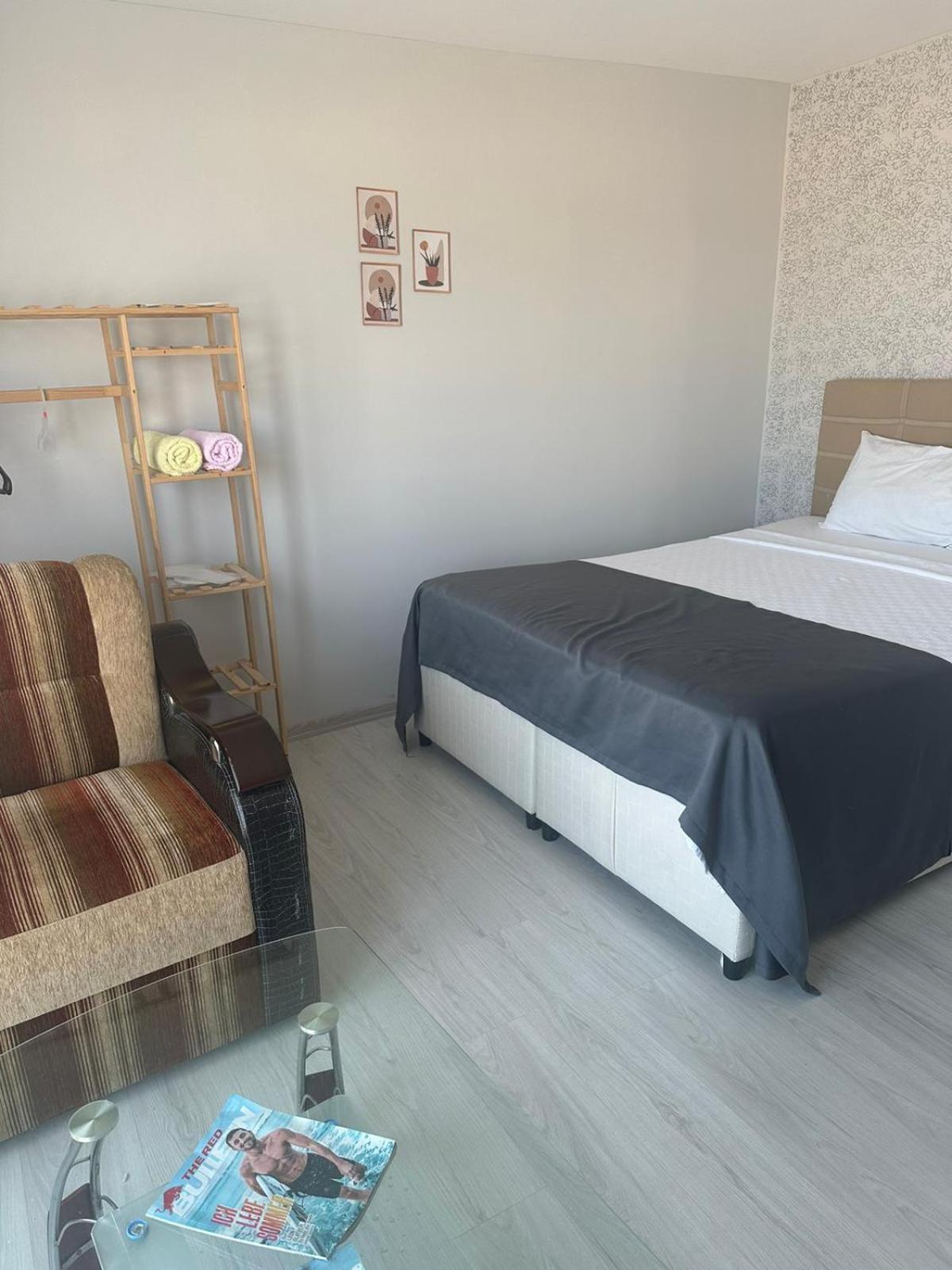 Holiday Beach Hotel Arnavutkoy Exteriör bild