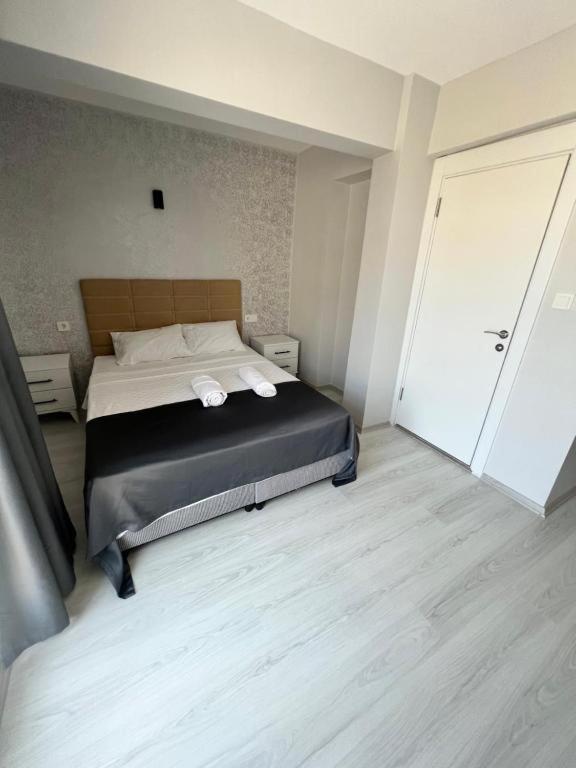 Holiday Beach Hotel Arnavutkoy Exteriör bild